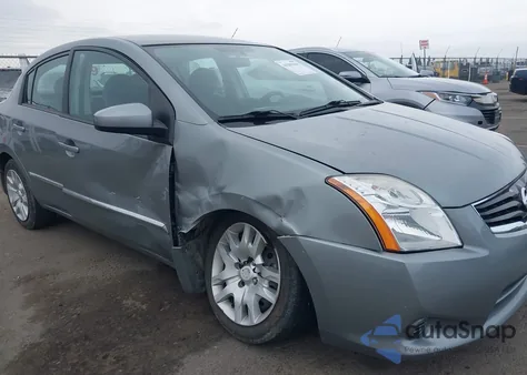 2012 Nissan Sentra 2.0 S z USA, uszkodzony, nr VIN 3N1AB6AP1CL743127